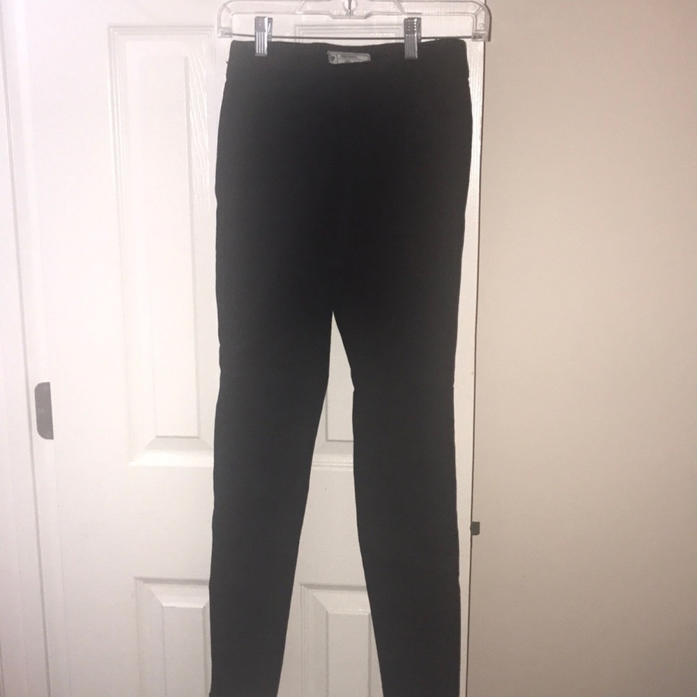 Never worn Free People black stretchy jeans